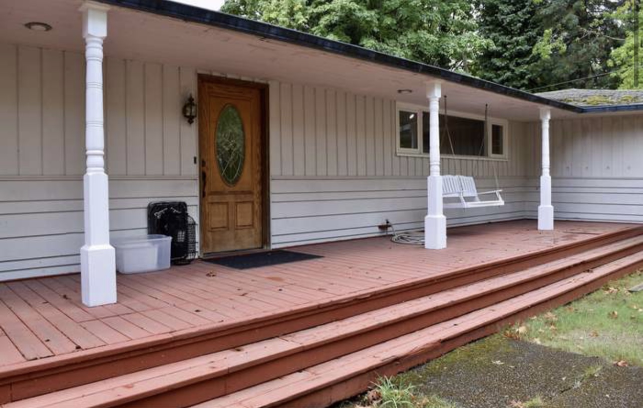House exterior before repaint